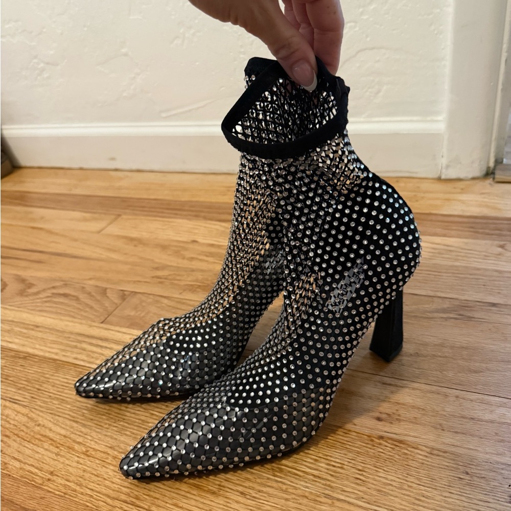 Steve Madden Black and Silver Mesh Heels